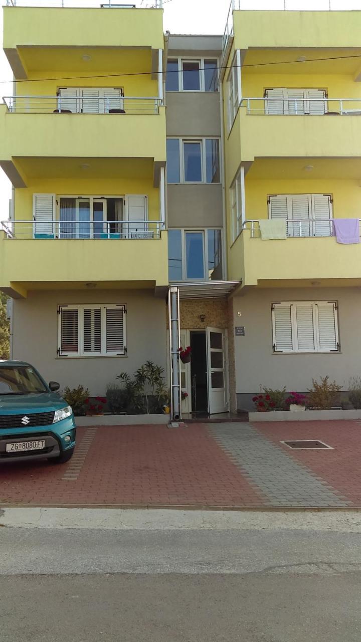 Apartments Diva 노바야 외부 사진